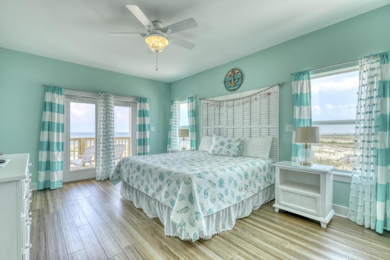 Salty Seahorse - Waterfront! Pet Friendly! Game Room, Pool Table, Beautiful Views - Room For The Whole Family Home Dauphin Island Bagian luar foto